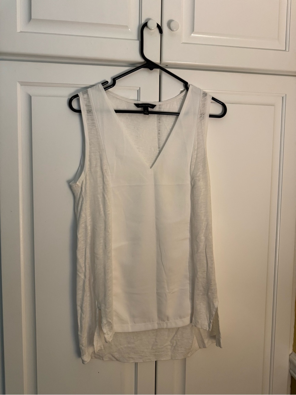 White Sleeveless V-Neck mixed media Women's Top - Lightweight Layered Design